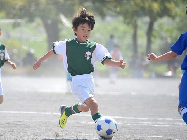 小学生のサッカー